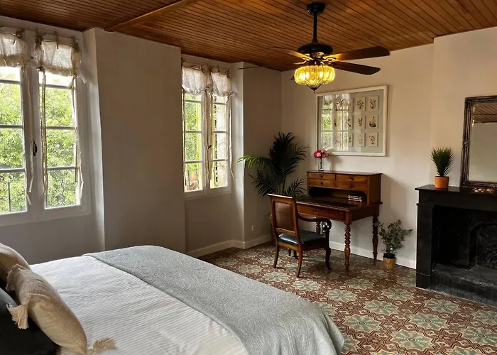 La Maison Fontaine - Light Airy In The Heart Of Pzenas Pezenas